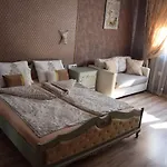 Boutique House Belevi نيسيبار