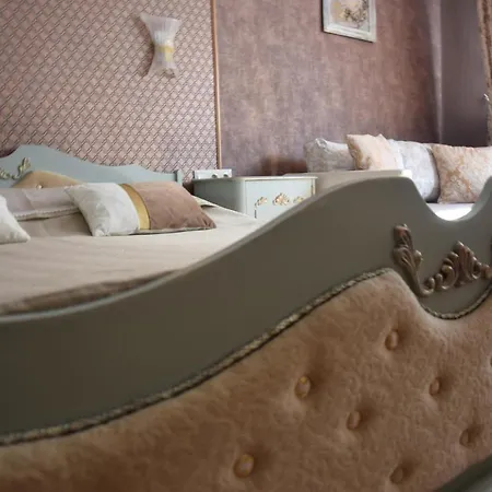 Boutique House Belevi ネセバル